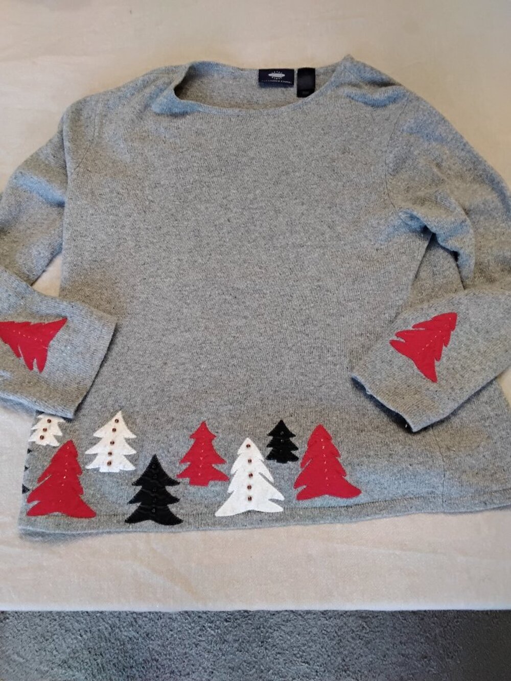 Vintage Crazy Horse Liz Claiborne Christmas Tree Applique Sweater XL